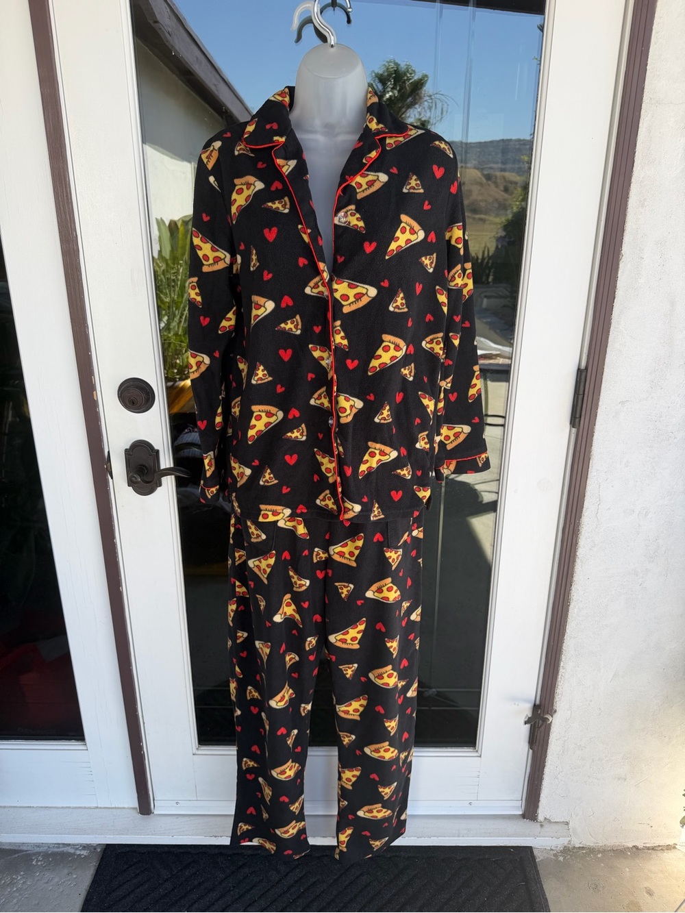 Angelina Black Pizza & Heart Print Sleepwear Set